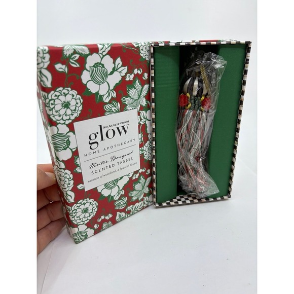 New! Mackenzie Child's scented tassel green red - Picture 3 of 5